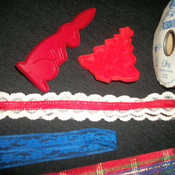 COQUETTE VINTAGE RIBBONS & LACE MAKE BOWS BUNDLE PLUS - Picture 3 of 5